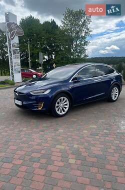 Внедорожник / Кроссовер Tesla Model X 2018 в 