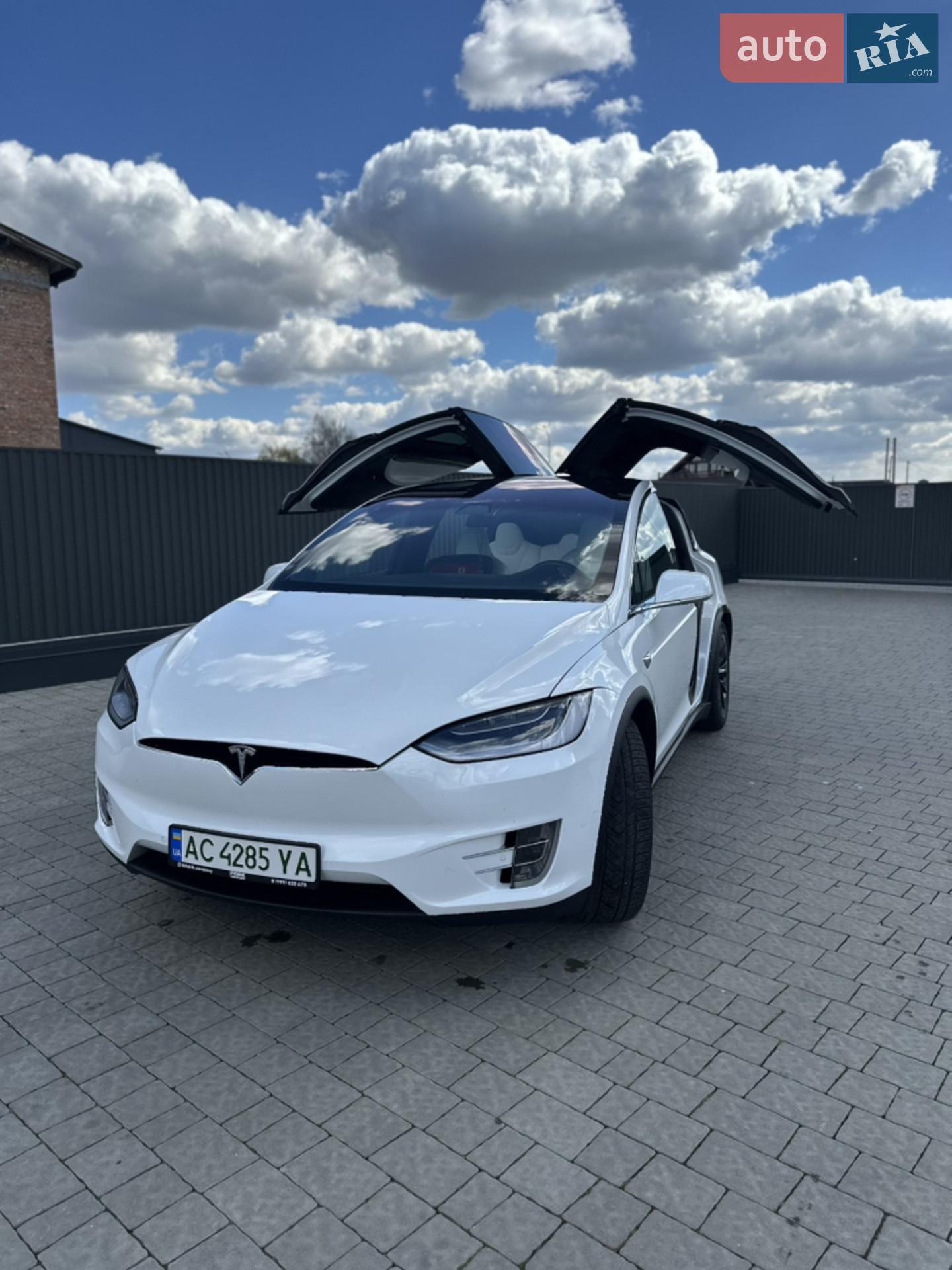 2017 Tesla Model X - мініатюра 11