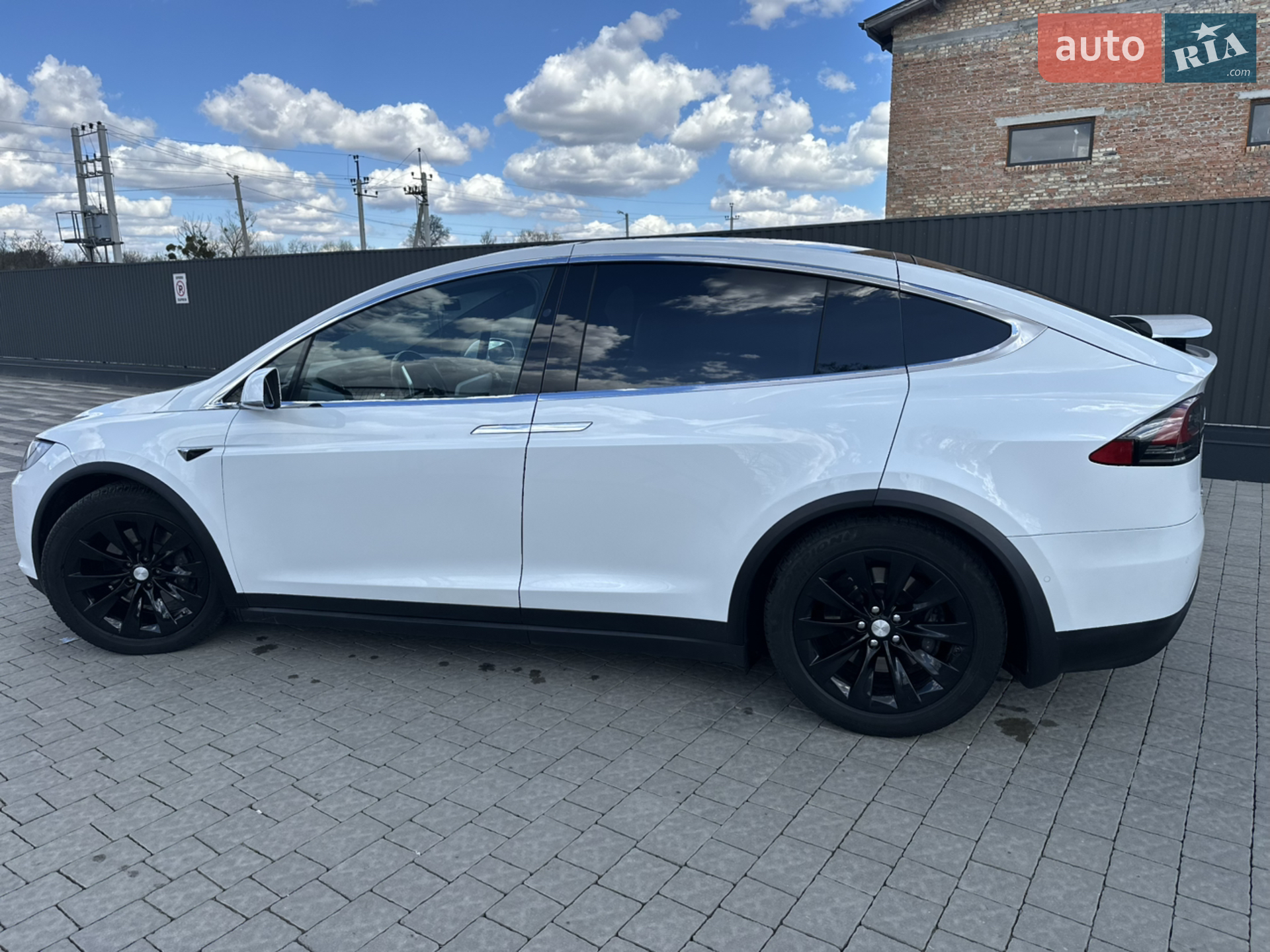 2017 Tesla Model X - мініатюра 9