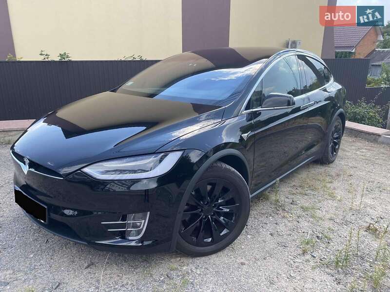 Tesla Model X 2017