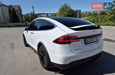 Внедорожник / Кроссовер Tesla Model X 2016 в 