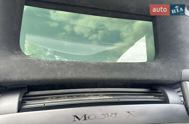 Внедорожник / Кроссовер Tesla Model X 2017 в Киеве