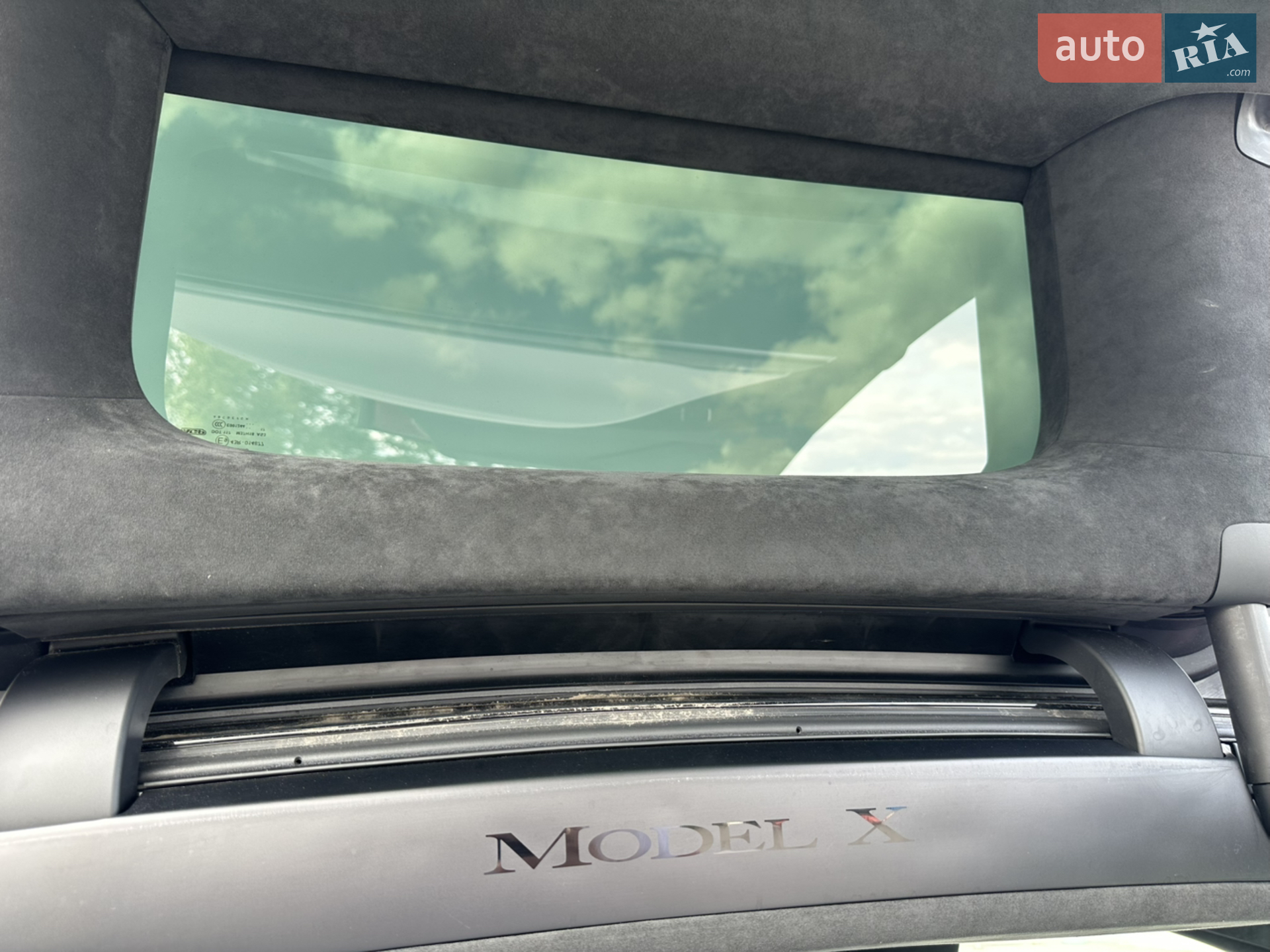2017 Tesla Model X - мініатюра 24