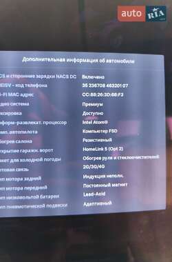 Позашляховик / Кросовер Tesla Model X 2019 в 