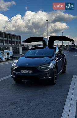 Позашляховик / Кросовер Tesla Model X 2020 в Львові