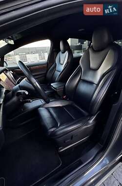 Внедорожник / Кроссовер Tesla Model X 2020 в 