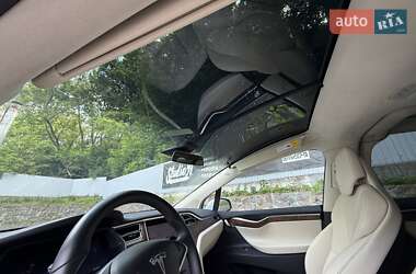 Внедорожник / Кроссовер Tesla Model X 2017 в 