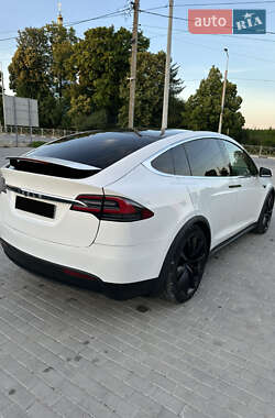 Внедорожник / Кроссовер Tesla Model X 2020 в 