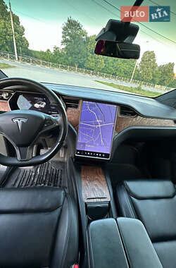 Внедорожник / Кроссовер Tesla Model X 2020 в 
