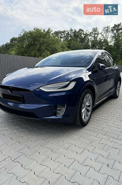 Внедорожник / Кроссовер Tesla Model X 2017 в 