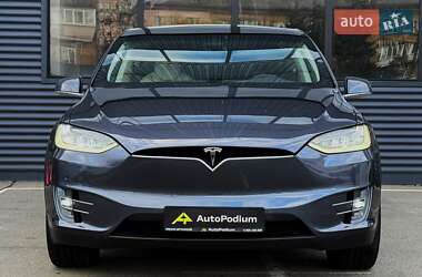Внедорожник / Кроссовер Tesla Model X 2018 в 
