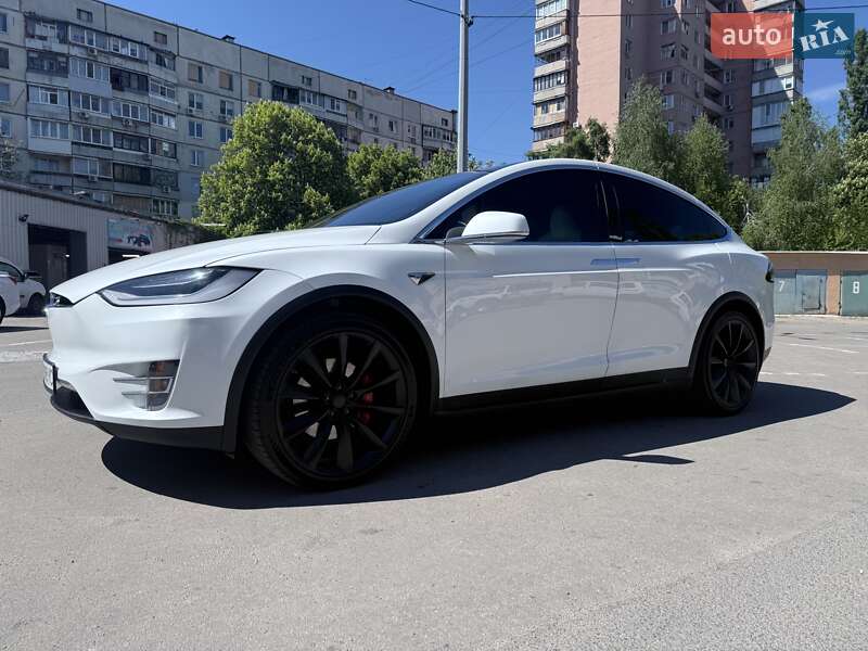 Позашляховик / Кросовер Tesla Model X 2020 в Харкові