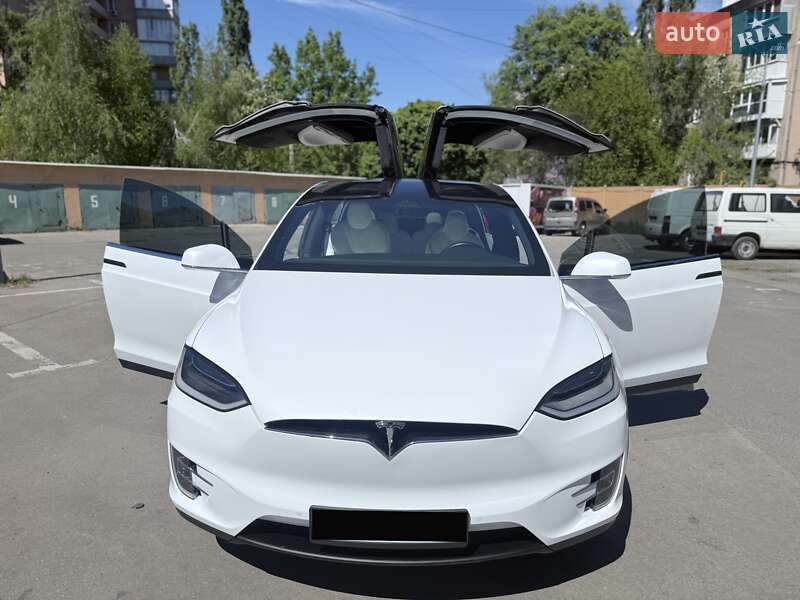 Позашляховик / Кросовер Tesla Model X 2020 в Харкові