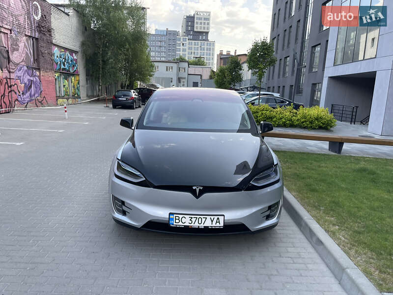 Внедорожник / Кроссовер Tesla Model X 2017 в Львове