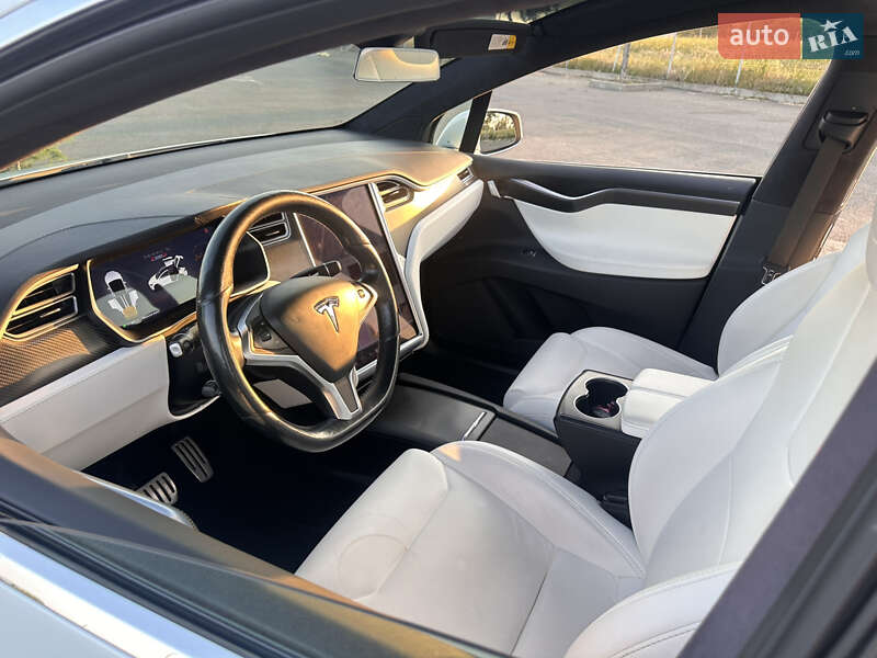 Позашляховик / Кросовер Tesla Model X 2018 в Одесі