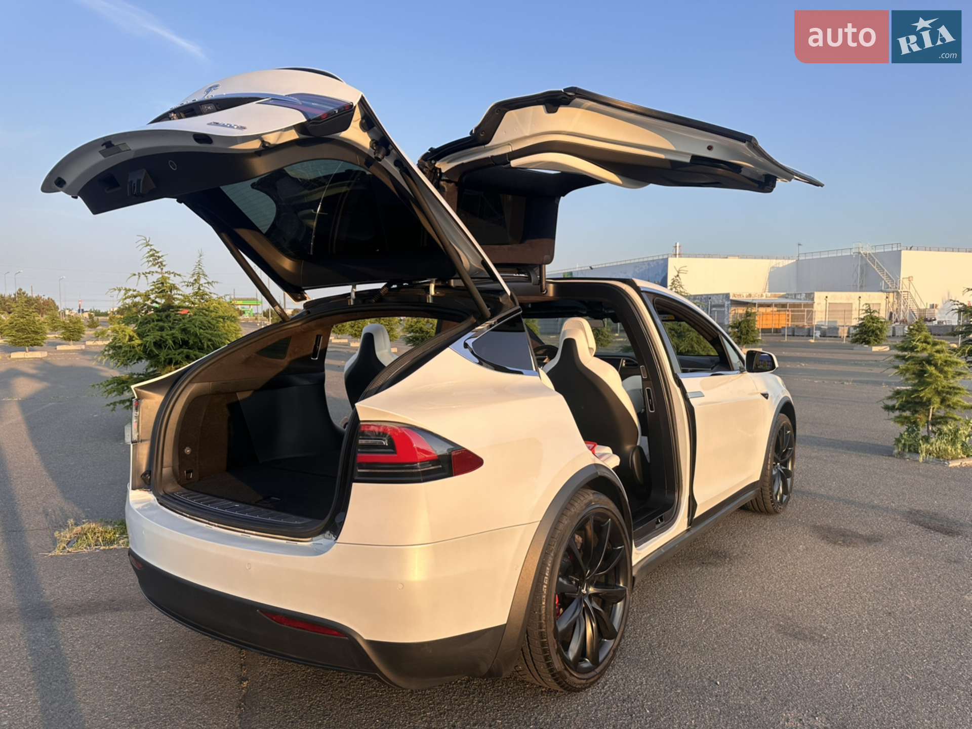 2018 Tesla Model X - мініатюра 8