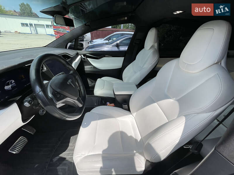 Позашляховик / Кросовер Tesla Model X 2019 в Києві