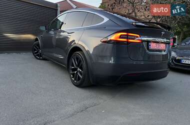 Внедорожник / Кроссовер Tesla Model X 2019 в 
