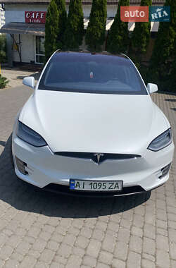Внедорожник / Кроссовер Tesla Model X 2017 в 