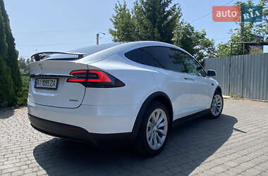 Внедорожник / Кроссовер Tesla Model X 2017 в 