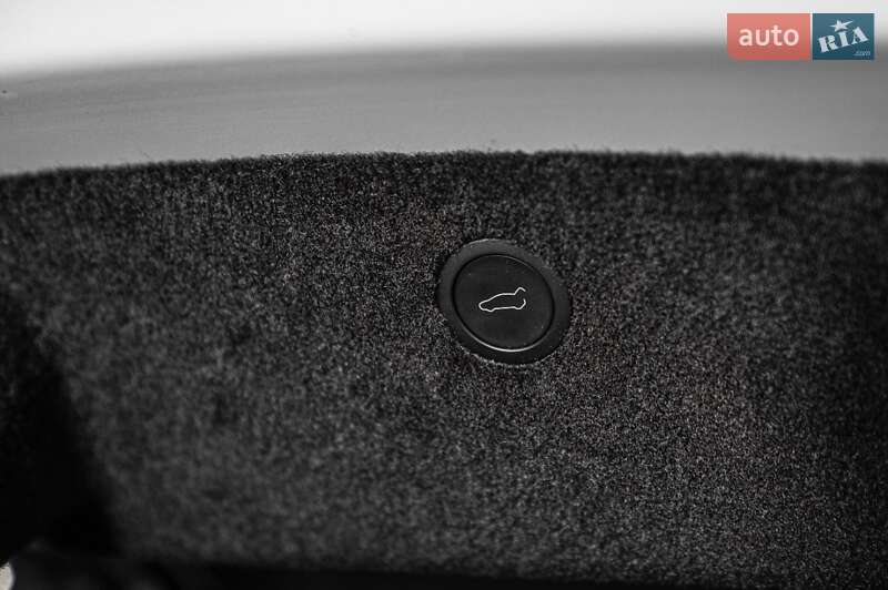 Внедорожник / Кроссовер Tesla Model X 2023 в Одессе фото 3 Внедорожник / Кроссовер Tesla Model X 2023 в Одессе