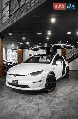 Внедорожник / Кроссовер Tesla Model X 2023 в 