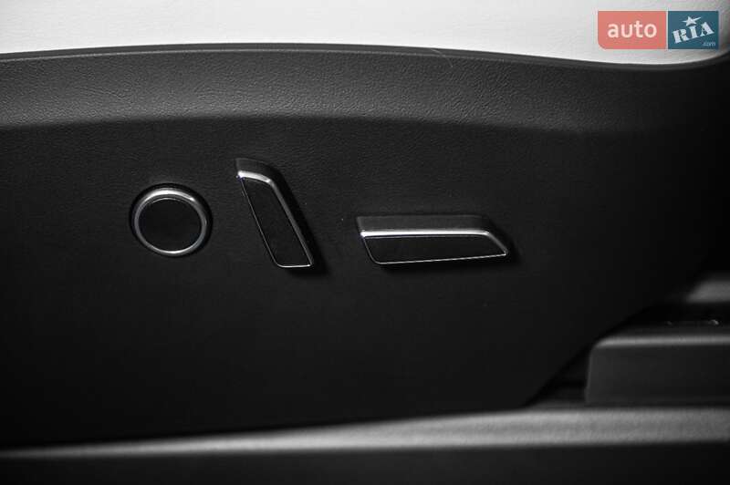 Позашляховик / Кросовер Tesla Model X 2023 в Одесі