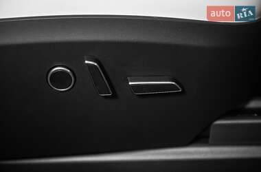 Внедорожник / Кроссовер Tesla Model X 2023 в 