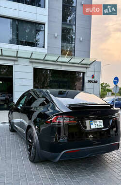 Позашляховик / Кросовер Tesla Model X 2022 в 