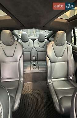 Внедорожник / Кроссовер Tesla Model X 2018 в 
