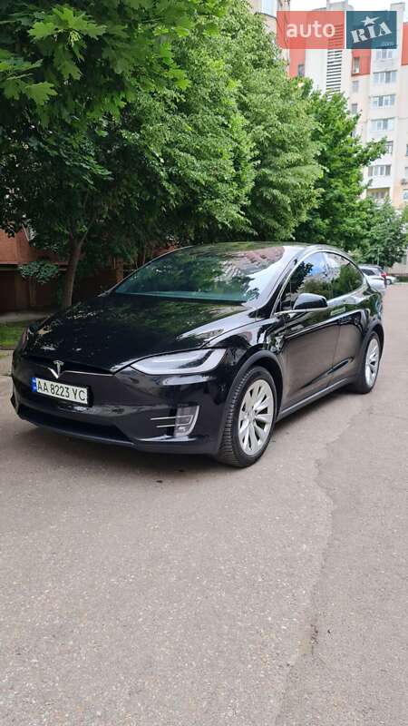 Позашляховик / Кросовер Tesla Model X 2017 в Одесі