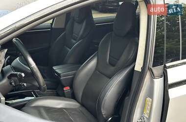 Внедорожник / Кроссовер Tesla Model X 2016 в 