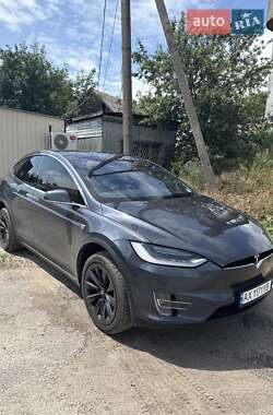 Позашляховик / Кросовер Tesla Model X 2017 в Харкові
