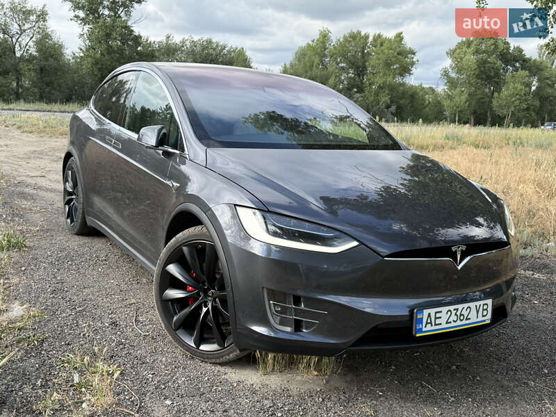 Внедорожник / Кроссовер Tesla Model X 2019 в Днепре