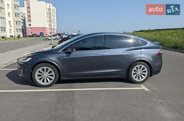 Позашляховик / Кросовер Tesla Model X 2018 в 