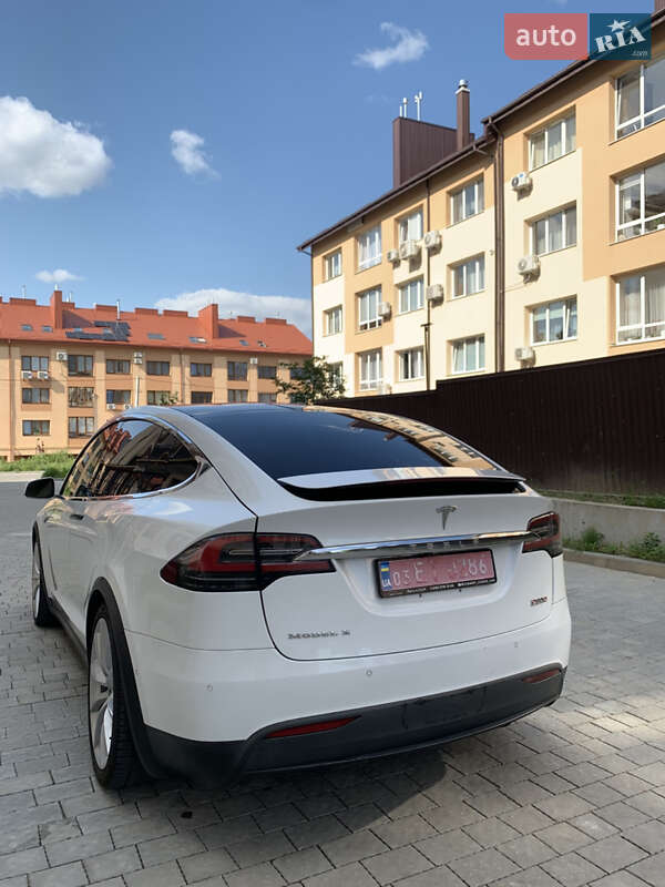 Внедорожник / Кроссовер Tesla Model X 2015 в Львове