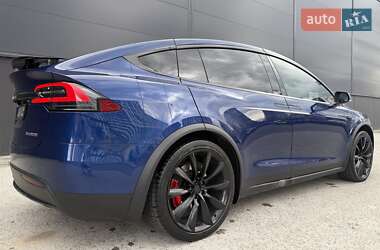 Позашляховик / Кросовер Tesla Model X 2019 в 