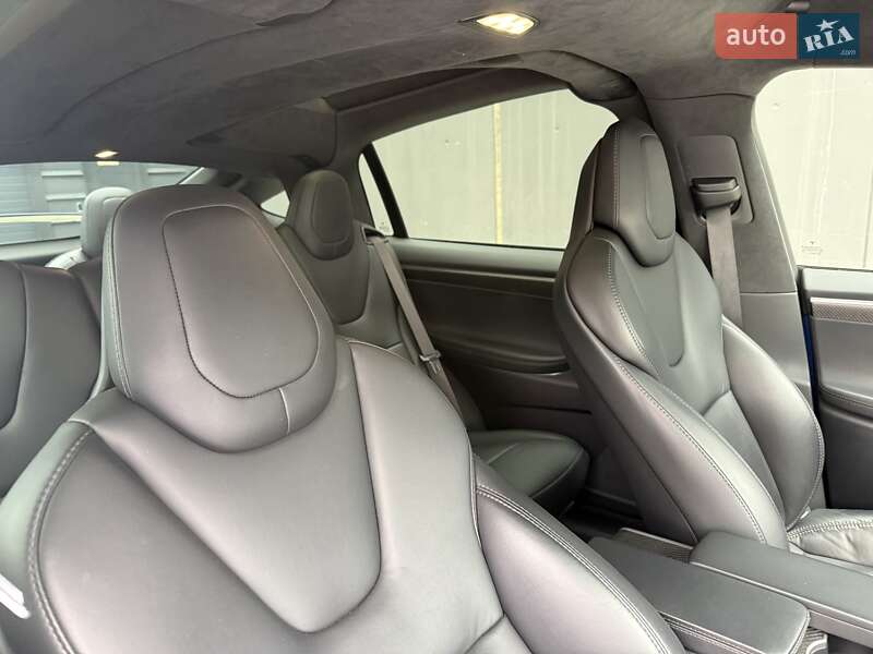 Позашляховик / Кросовер Tesla Model X 2019 в Києві