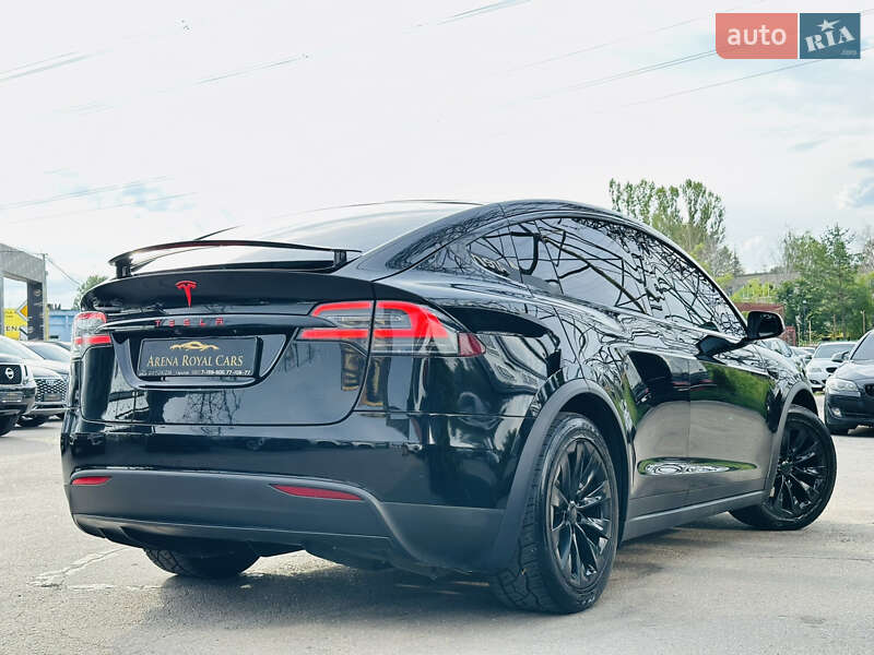 Позашляховик / Кросовер Tesla Model X 2018 в Харкові