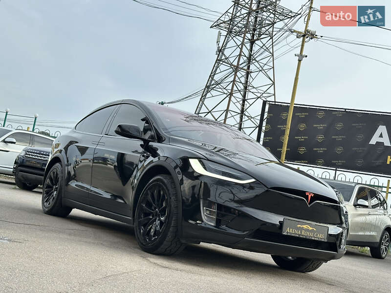 Позашляховик / Кросовер Tesla Model X 2018 в Харкові