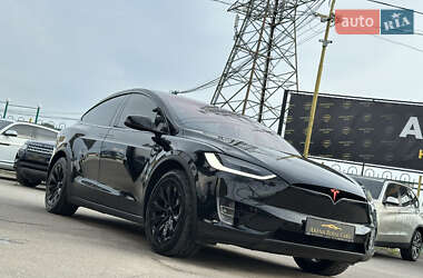 Внедорожник / Кроссовер Tesla Model X 2018 в 