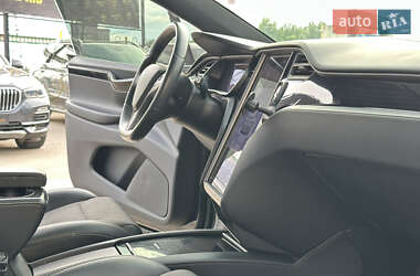 Внедорожник / Кроссовер Tesla Model X 2018 в 