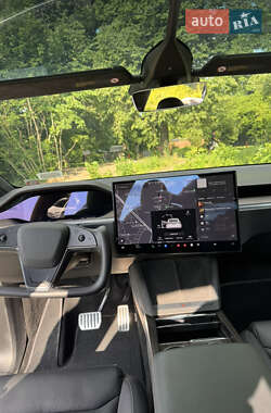 Внедорожник / Кроссовер Tesla Model X 2023 в 