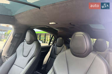 Позашляховик / Кросовер Tesla Model X 2022 в 