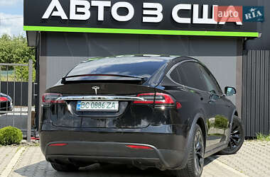 Внедорожник / Кроссовер Tesla Model X 2017 в 