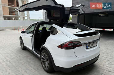 Внедорожник / Кроссовер Tesla Model X 2019 в 