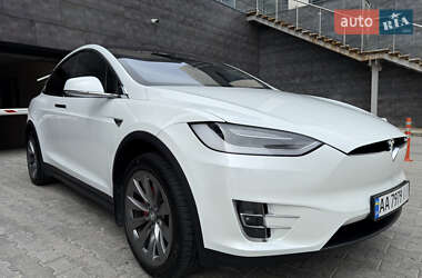Внедорожник / Кроссовер Tesla Model X 2019 в 