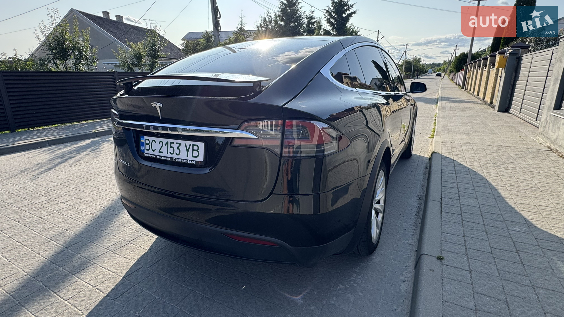 2017 Tesla Model X - мініатюра 3
