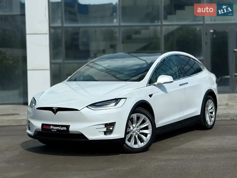 Внедорожник / Кроссовер Tesla Model X 2020 в 