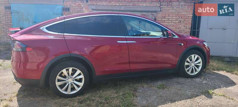 Внедорожник / Кроссовер Tesla Model X 2017 в Днепре